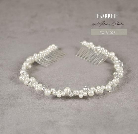 glücksmoment. Brautmode | Accessoires