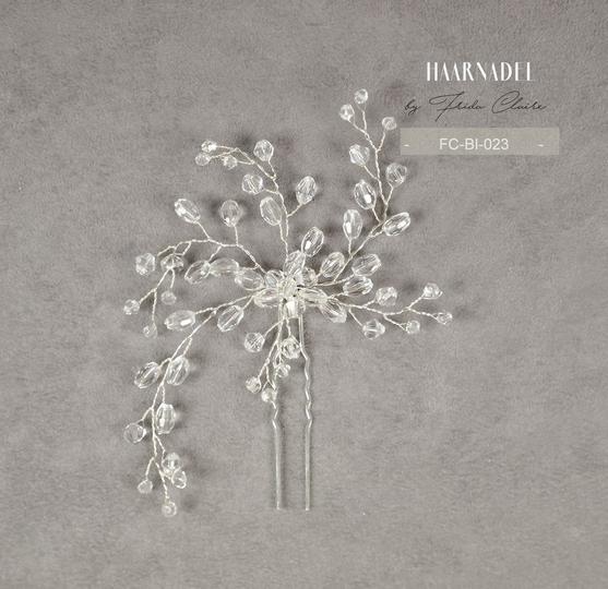 glücksmoment. Brautmode | Accessoires